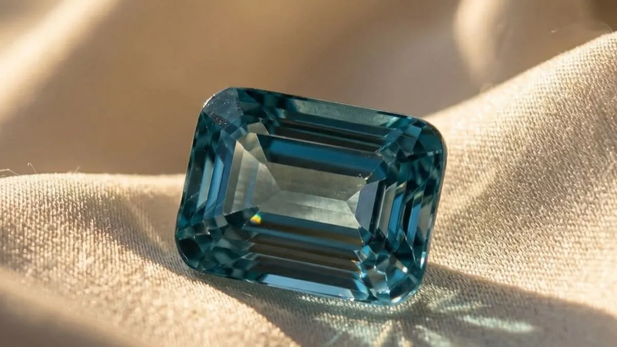 zircon jewellery history (1)