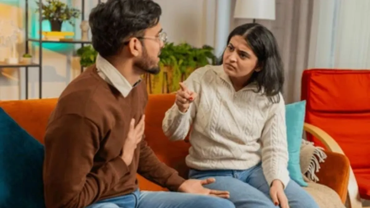 signs of relationship insecurity (1)