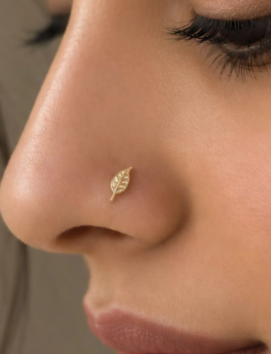 gold nose pin latest designs (2)