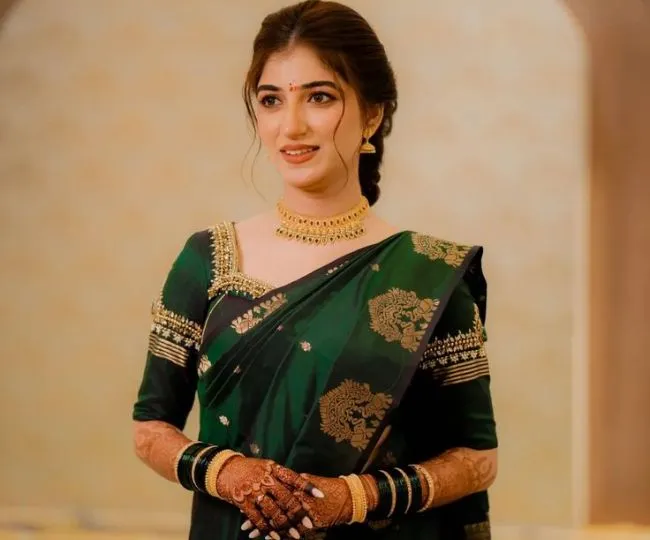 outfit colour options other than red for karwa chauth (1)