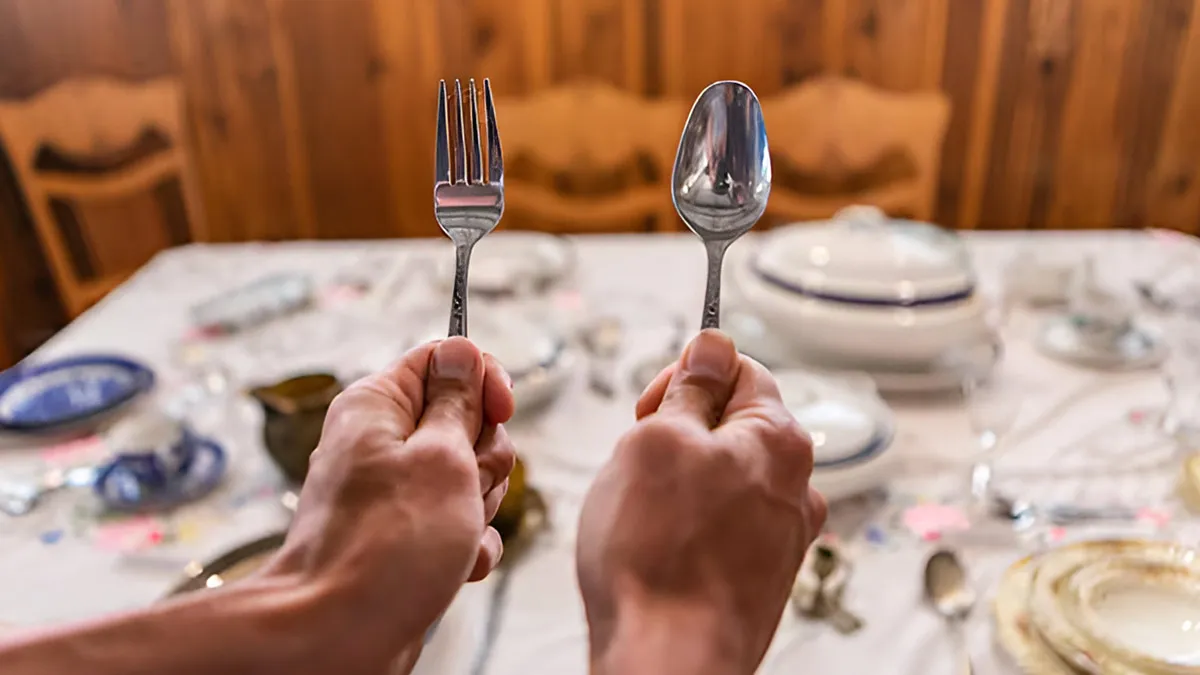 table manners etiquette rules personality coach tips