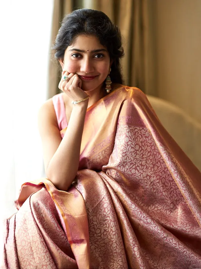 peach saree