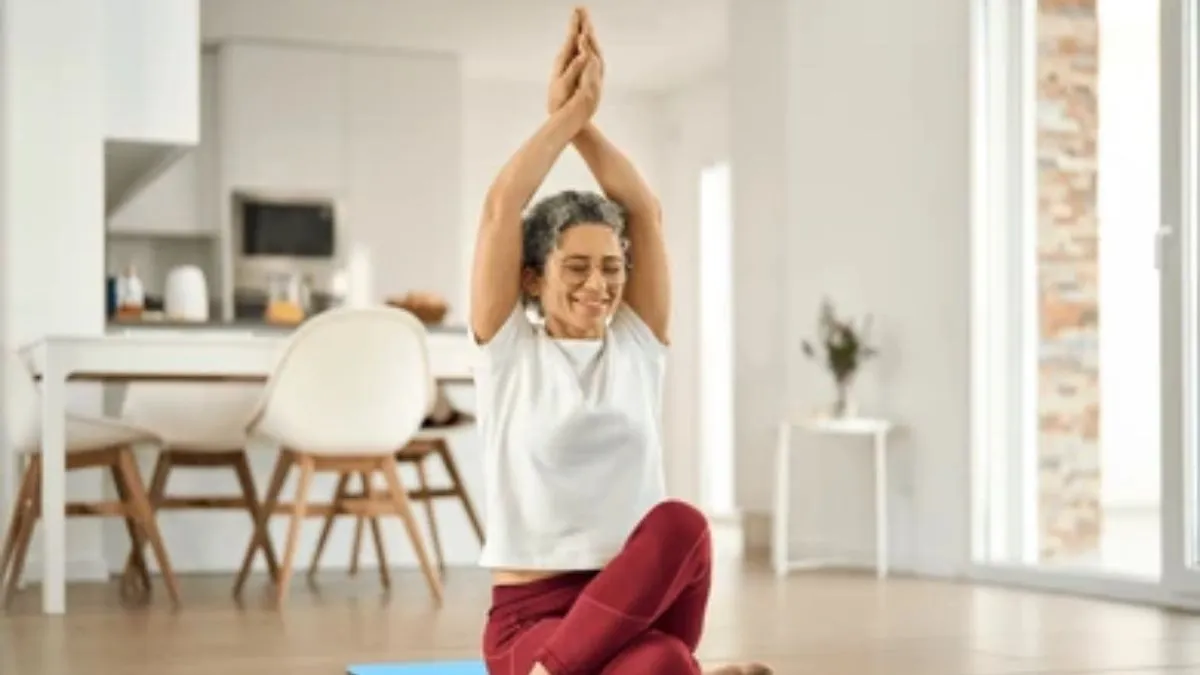 yoga walking weight training which is best to prevent stroke (3)