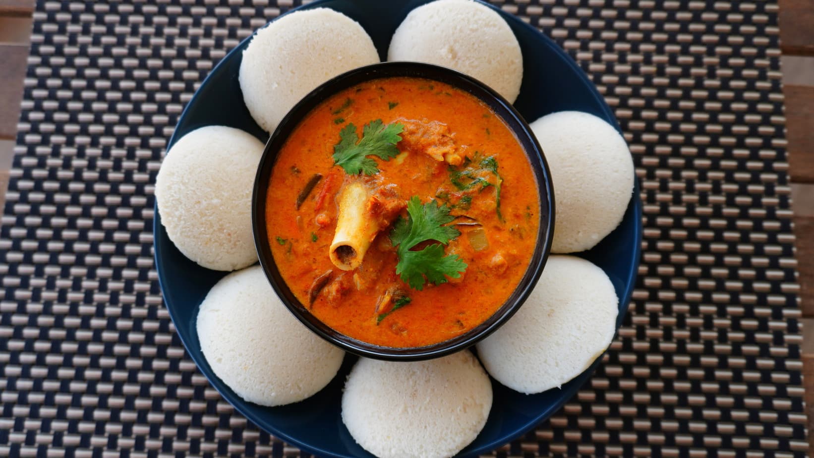idli kari kulambu