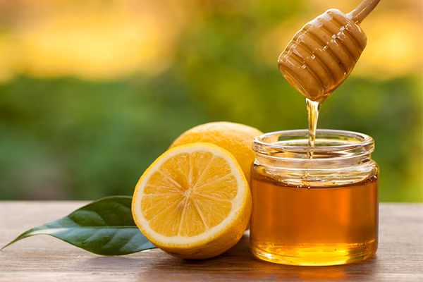 lemon-based-face-packs-for-glowing-skin_1-1727691610323