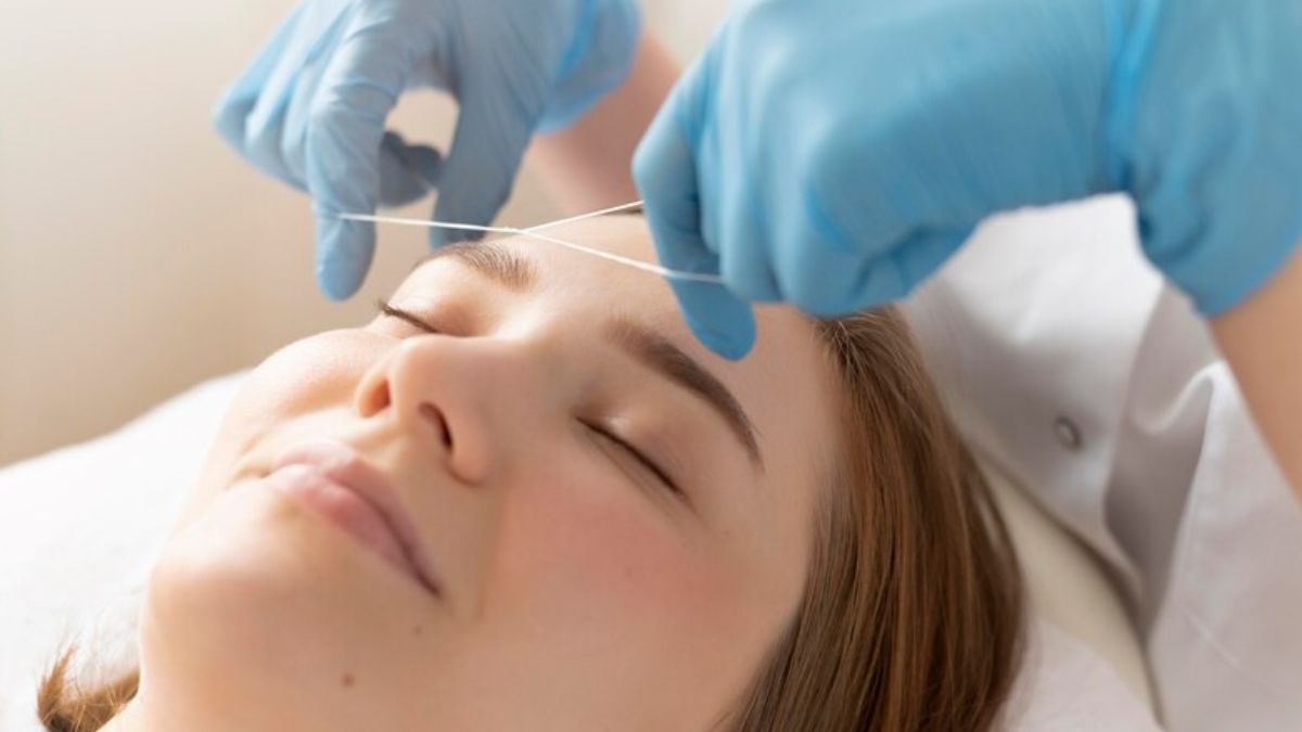 thread face wax method