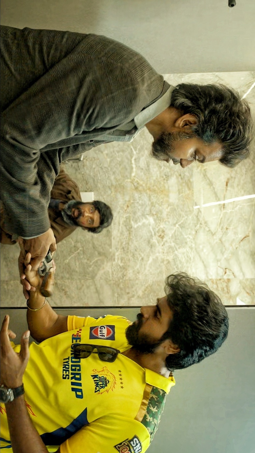 விஜய் ஜனநாயகன் Vs சிவகார்த்திகேயனின் பராசக்தி, 2026 பொங்கல் மோதலில் தளபதி - இளைய தளபதி