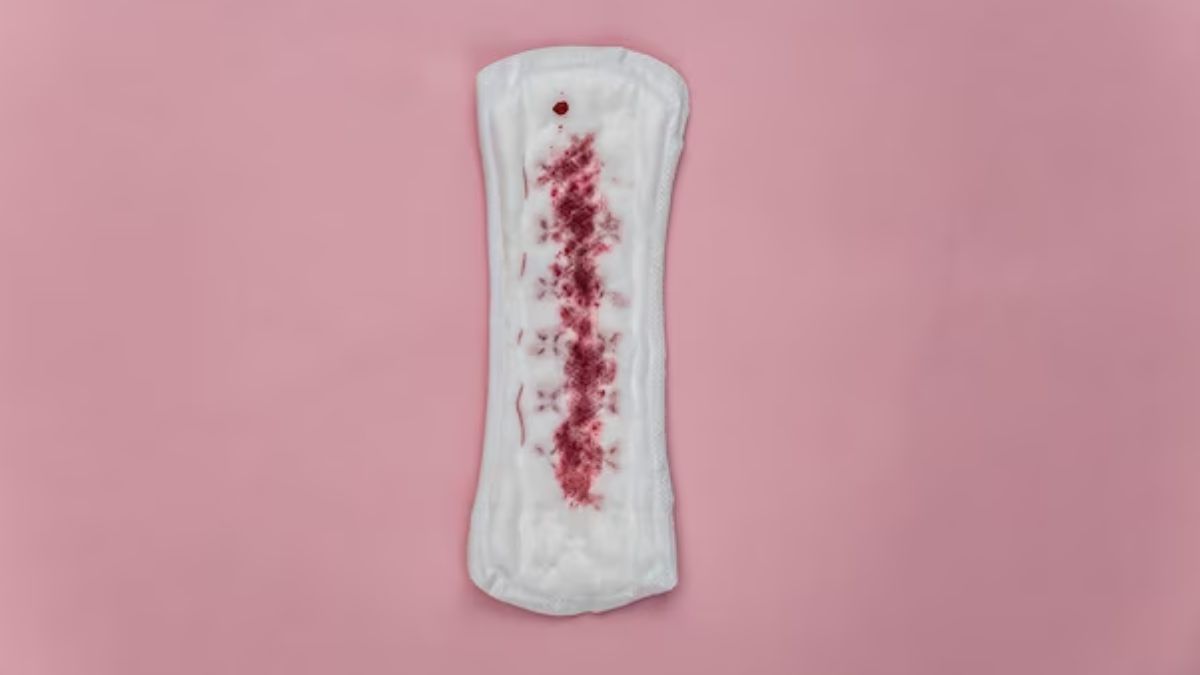 periods blood clots 2