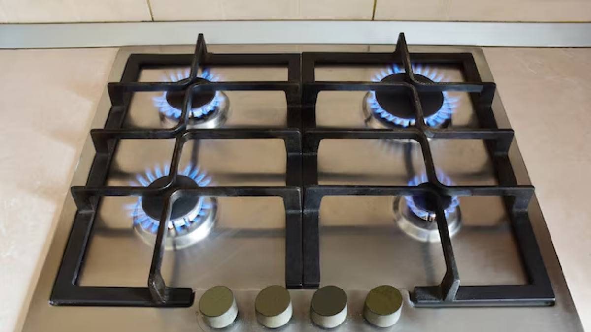 Gas stove