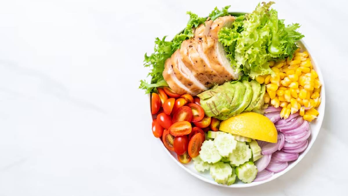 நோய் எதிர்ப்பு சக்தியை இயற்கையாக அதிகரிக்க நீங்கள் சாப்பிட வேண்டிய 8 உணவுகள்