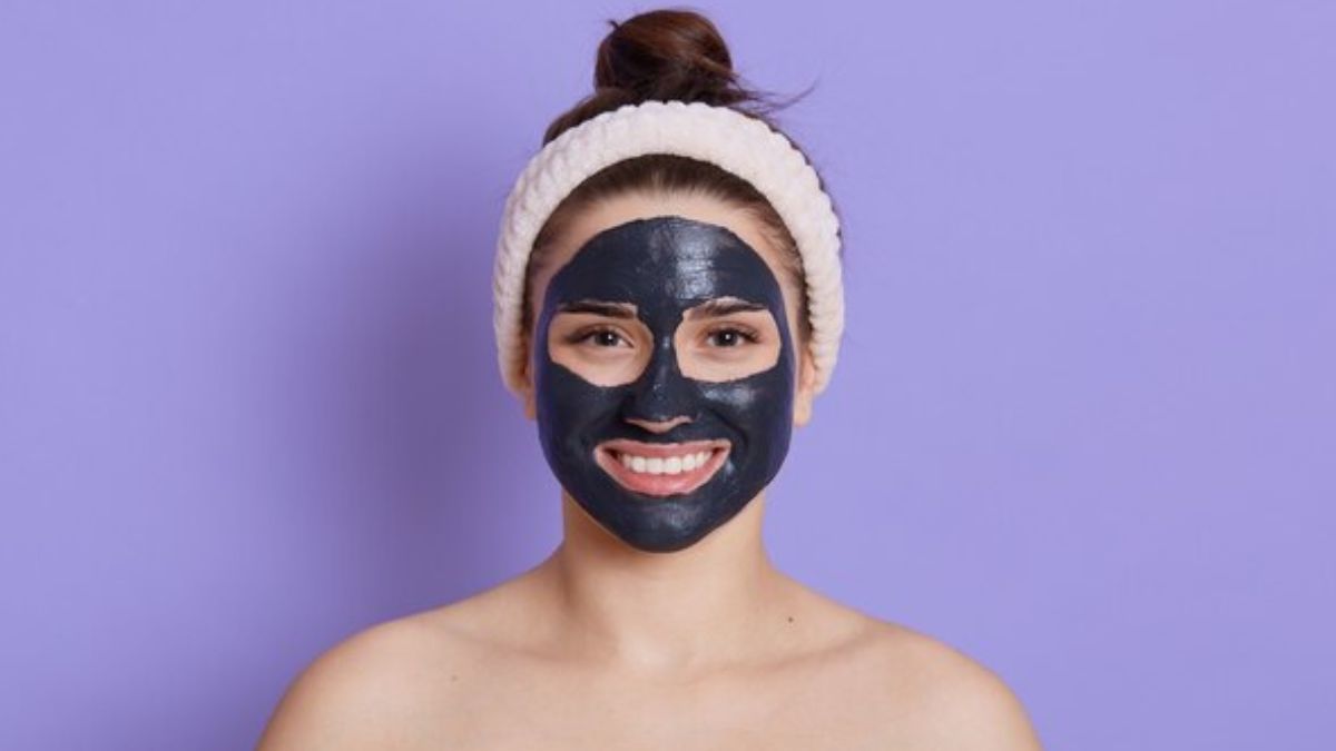 charcoal  face mask (1)