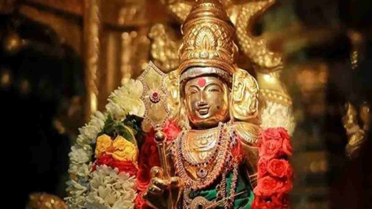 கார்த்திகை மாதத்தில் திருச்செந்தூர் முருகனை எப்படி வழிபட வேண்டும் தெரியுமா?
