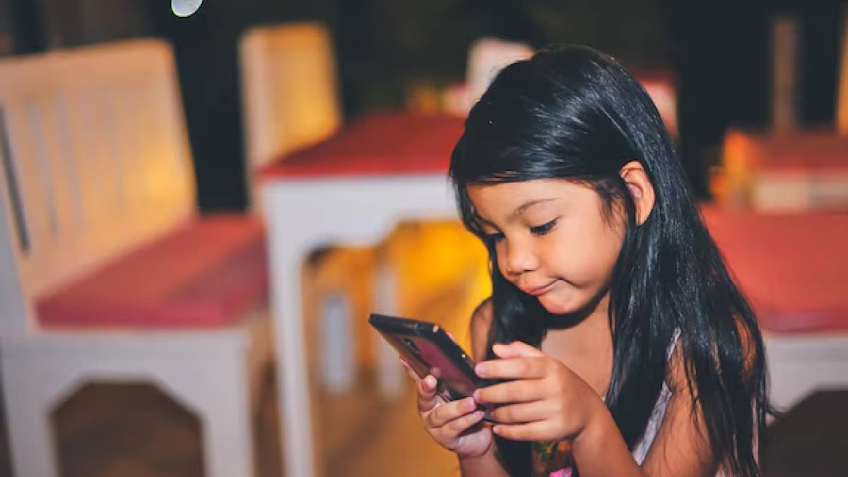 Children using mobile phones