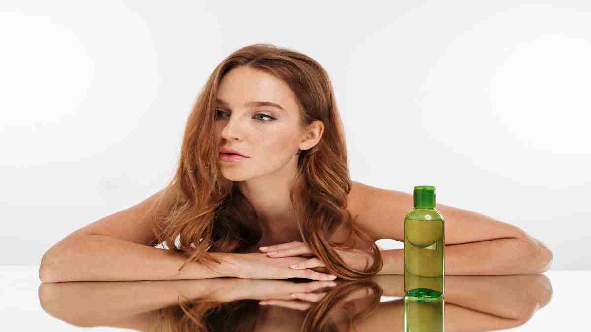 Hair Growth Oil: இளநரை முதல் முடி வளர்ச்சிக்கு உதவும் கீரை எண்ணெய்; வீட்டிலேய சுலபமாக தயாரிக்கும் முறை!
