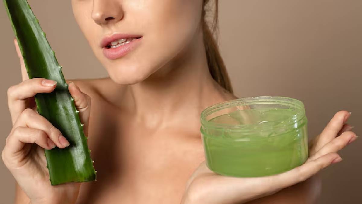 Aloe vera face pack