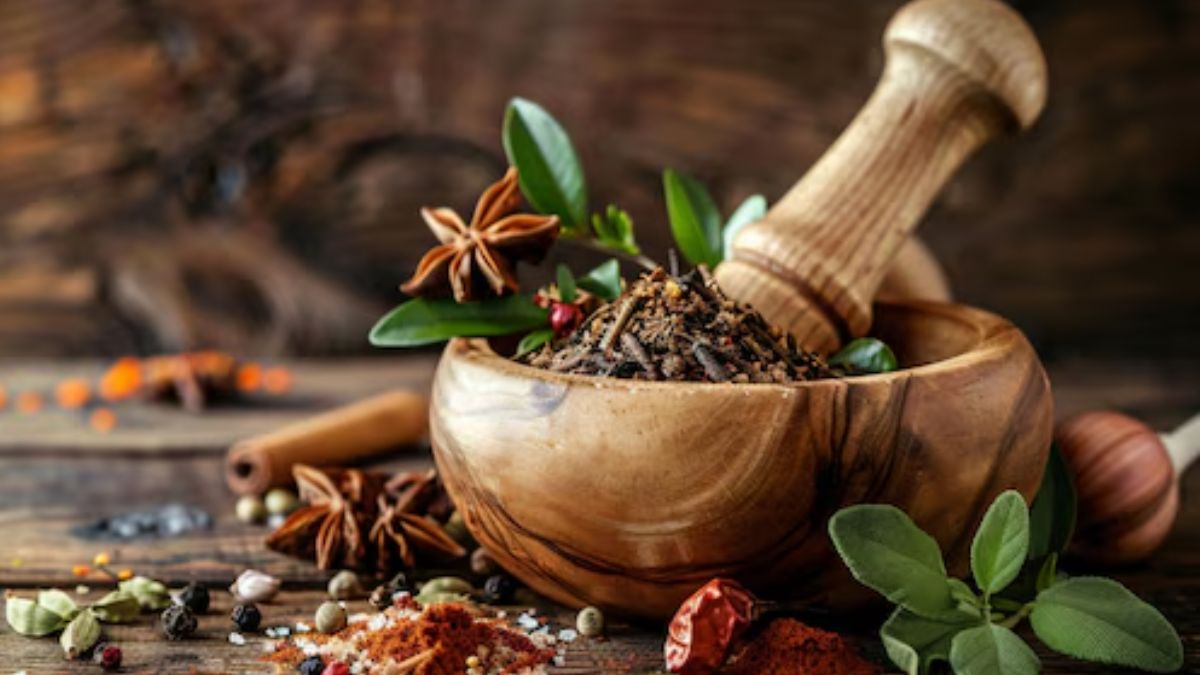 Weight Loss Herbs: குளிர்காலத்தில் எடை குறைக்க முயற்சிப்பவர்கள் இந்த 7 மூலிகைகளை எடுத்துக்கொள்ளவும்