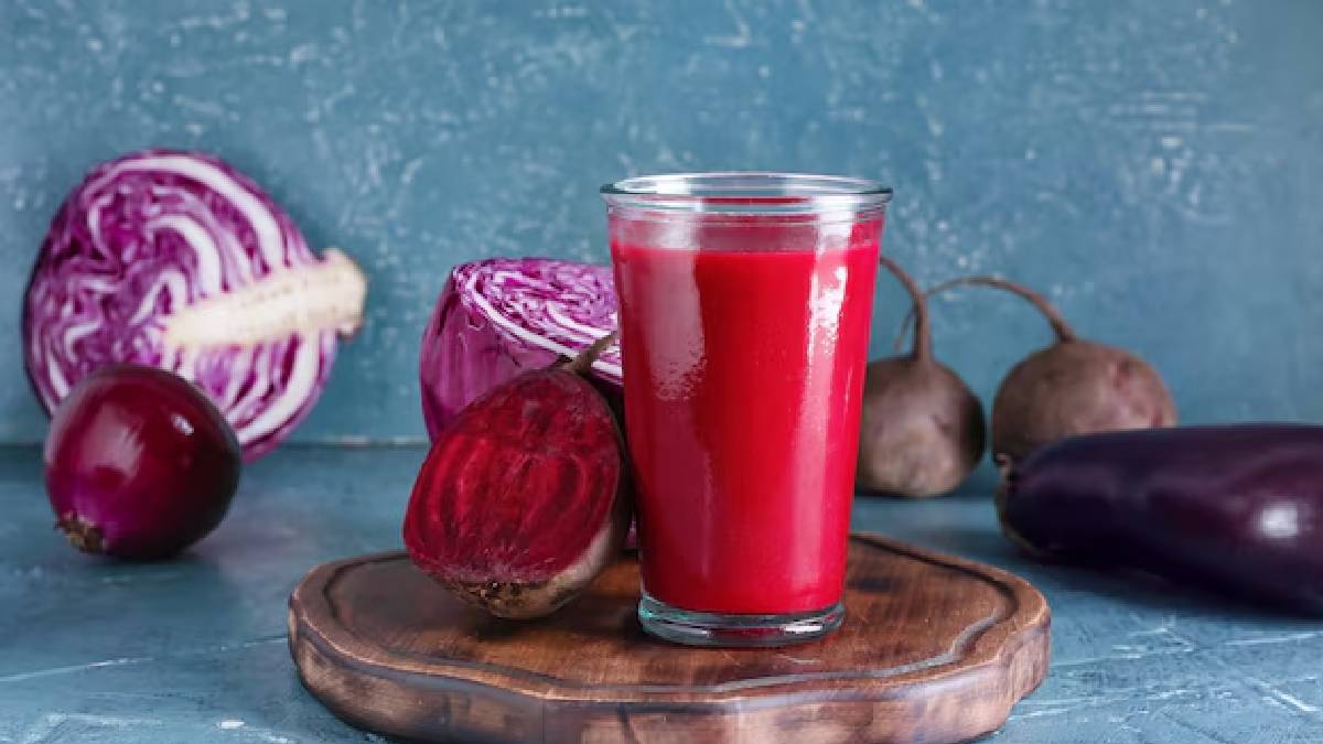 Glowing Skin Tips: குளிர்காலத்தில் முகத்தை பிரகாசமாக பராமரிக்க வேண்டுமா? இந்த 5 இயற்கை பானங்களை அருந்தவும்
