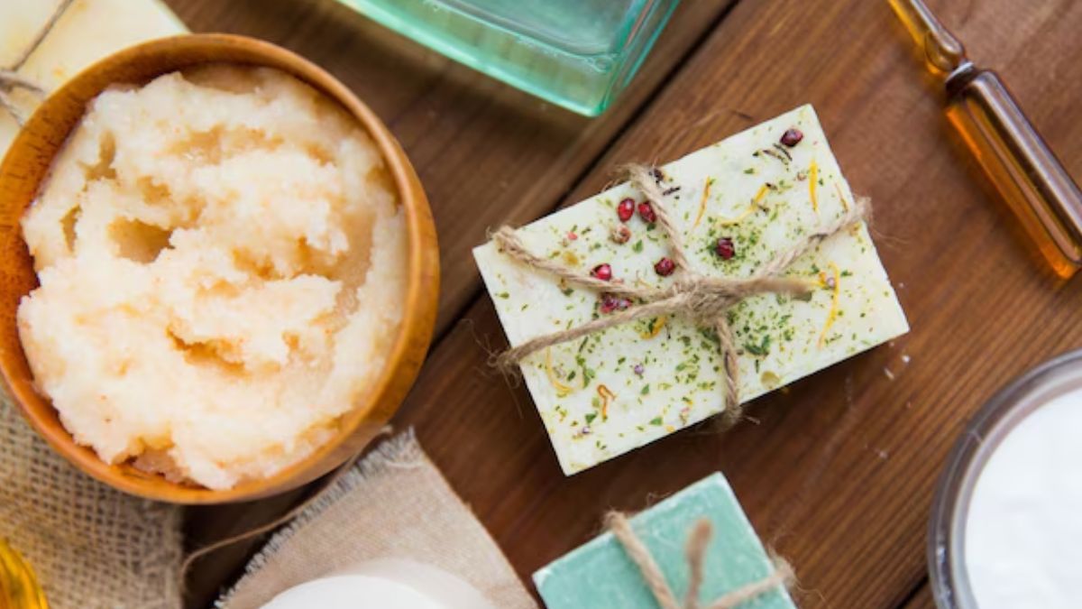 homemade christmas Sugar scrub