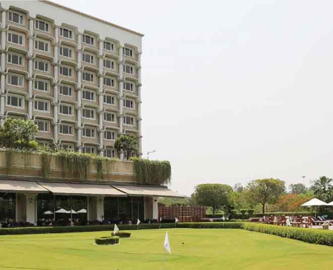 anushka sharma and virat kohli wedding reception inside 