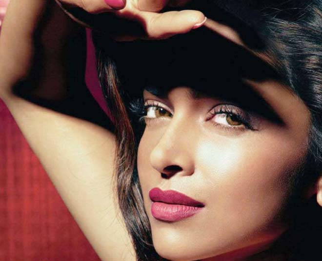 pink and gold makeup beauty look for new year inside