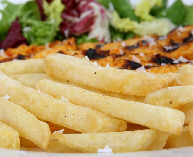 फ्रेंच फ्राइज ऑर्डर करते समय ध्यान रखें Restaurant hacks french fries