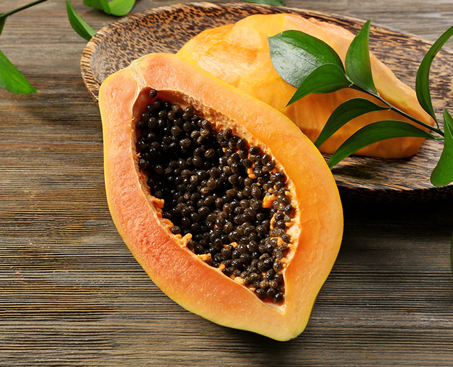 पपीते से करें dead स्किन का सफाया Homemade scruber papaya