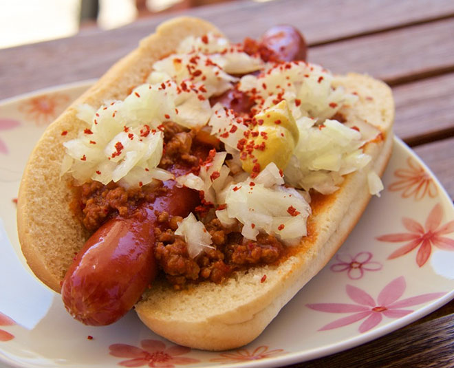 Hot dog है चिली स्ट्रीट फूड chile street food