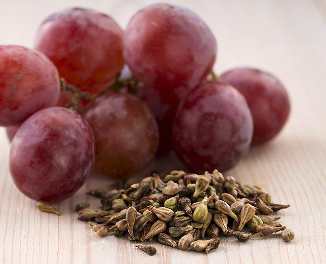 एंटी-ऑक्सीडेंट से भरपूर अंगूर के बीज grapes seeds for breast cancer