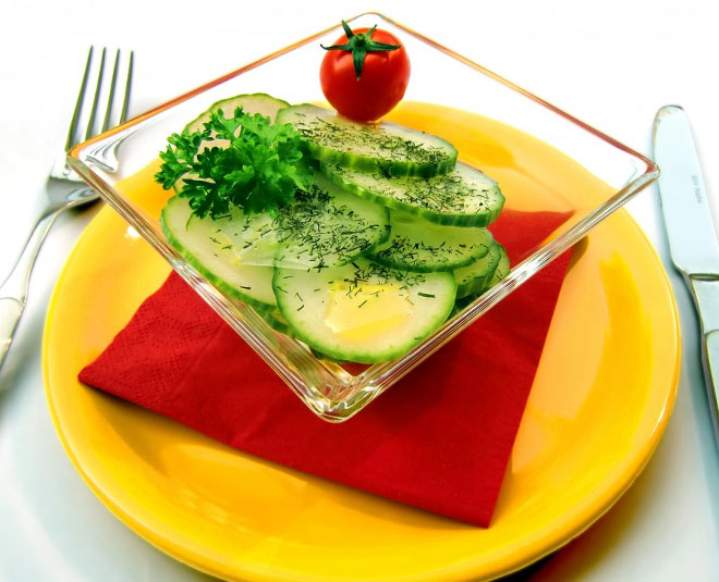 सलाद (Salad) office woman food salad