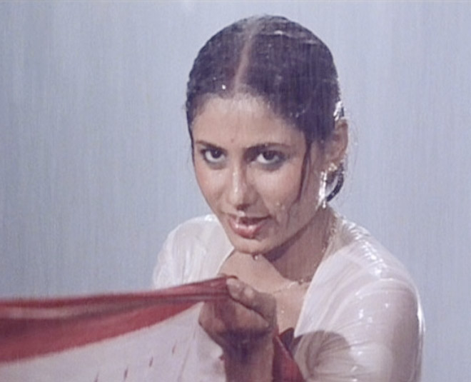 आज रपट जाए तो हमें ना उठइयो. smita patil