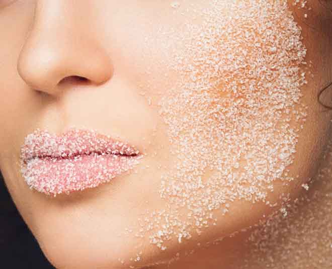 चीनी से स्क्रब करें expert beauty tips for skin care in summer in