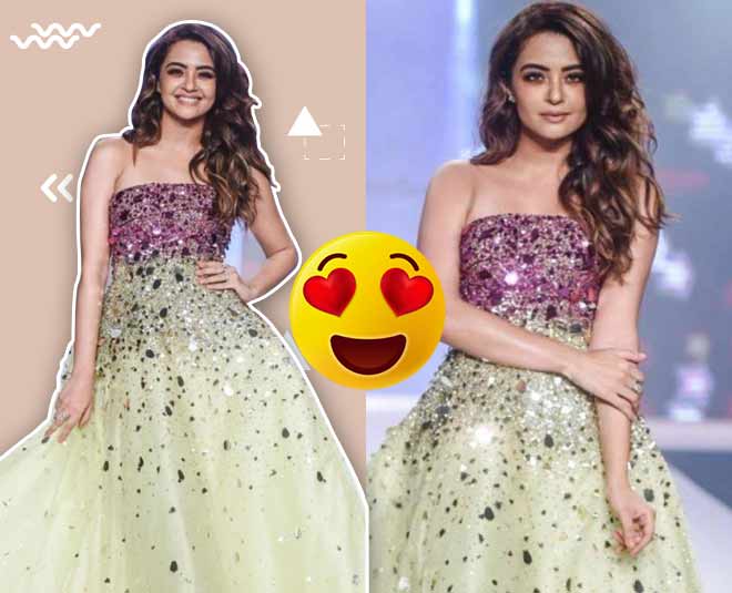 fashion race in bollywood ()