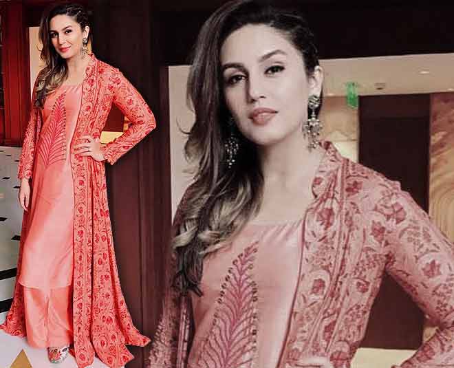 स्टनिंग हुमा कुरैशी floor length jackets for summer in