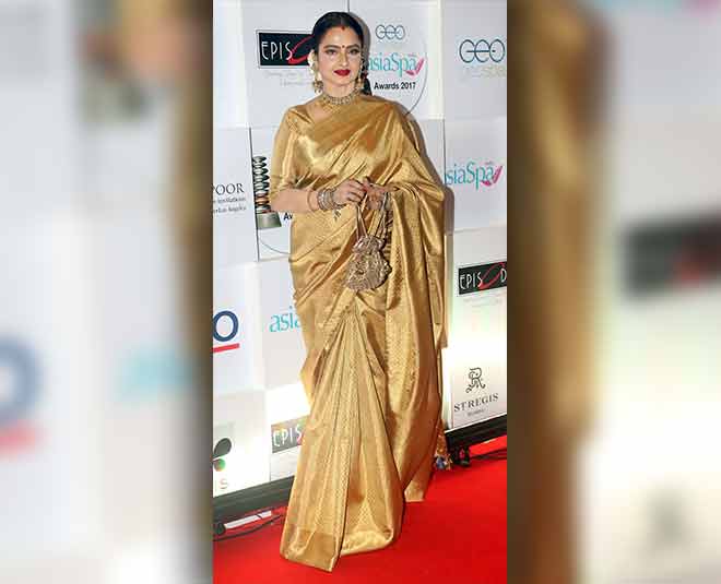 rekha golden saree award night