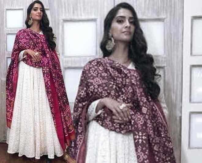 sonam kapoor iwc dubai chikankari suit patan patola dupatta