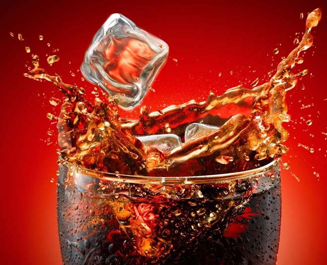 summer drinks which actualy dehydrate skin inside 