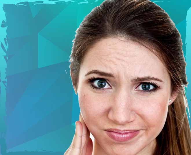 चेहरे को रगड़ना takiye se pimples inside