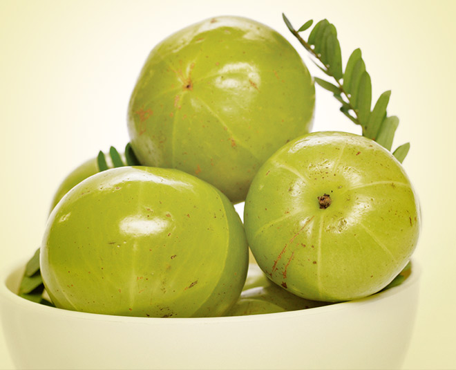 drink-amla-juice-to-lose-weight-quickly-herzindagi