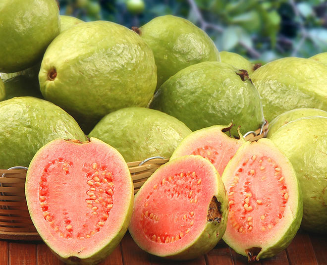 At age of thirty women should must eat these fruits  