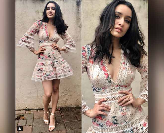 Bollywood style outfits sleeves design gives you look like actress  