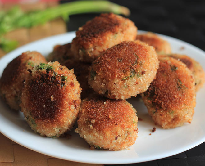 Homemade poha leftover recipes  