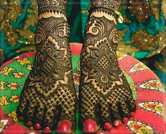 hariyali teej mehendi feet front