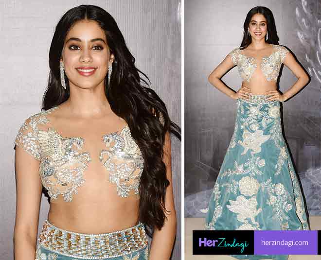 जाह्नवी कपूर jhanvi kapoor fashion show