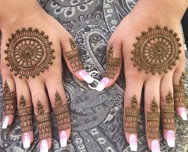 mehendi on the back