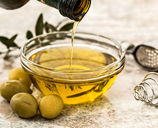 olive oil for strong nail inside
