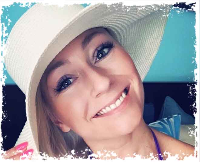 self marriage inside