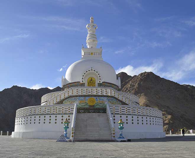 shanti stupa leh 