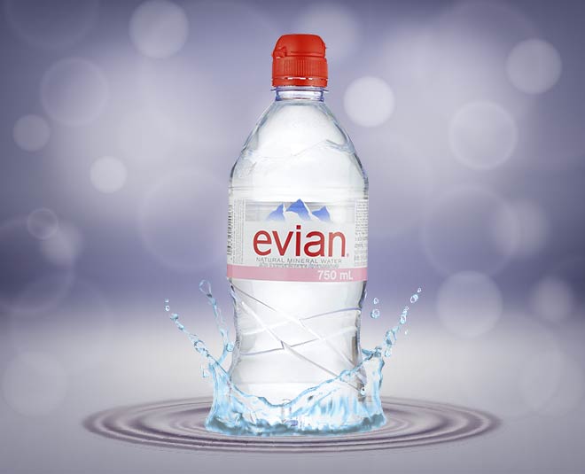 virat anudhka sharma drink this water inside