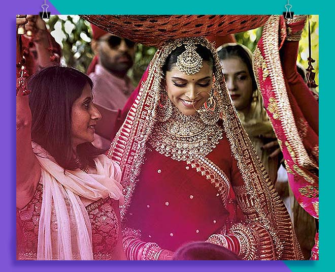 bollywood actress bridal lehenga of  deepika padukone