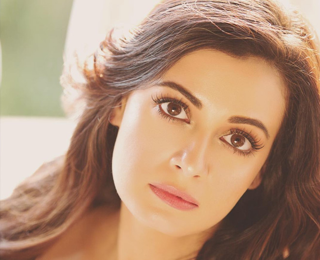 dia mirza beauty makeup tips skin care